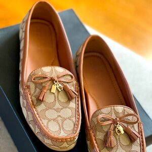 Coach tan loafers gently worn size 11